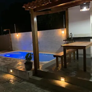 Casa de Férias Casa Com Piscina Em C Vermelha
